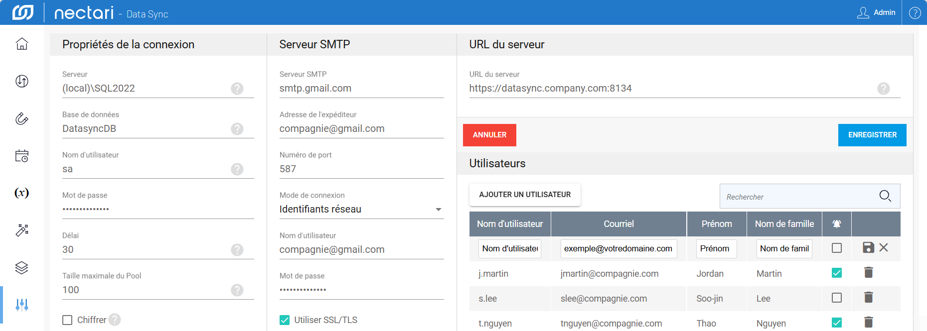 Panneau Utilisateurs du module Paramètres de DataSync, avec une nouvelle ligne d'utilisateur contenant les champs nom d'utilisateur, adresse e-mail, prénom et nom, la cloche de notification et l'icône d'enregistrement